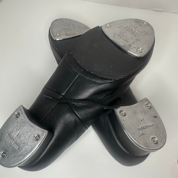 Bloch 9.5 M Black Leather Tap Shoes - Picture 6 of 9